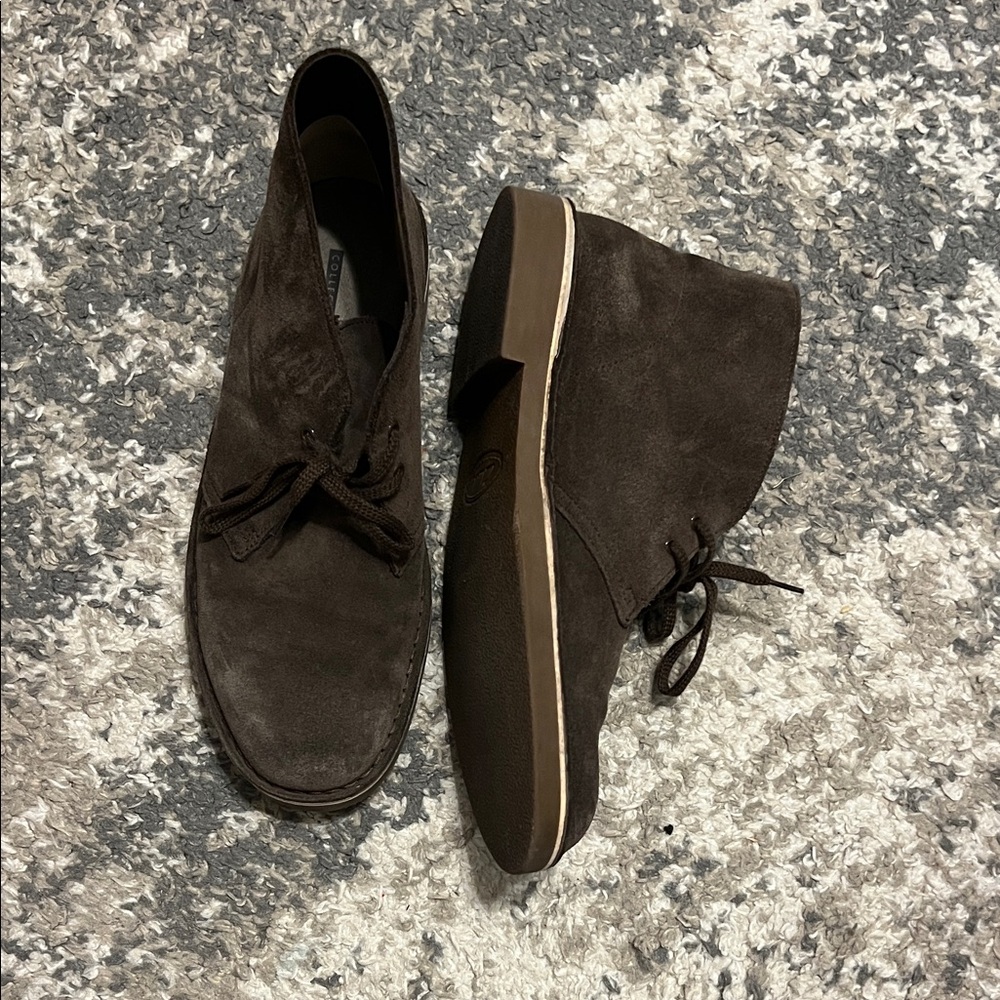 Clarks Men's Dark Brown Suede Boots - Picture 2 of 3